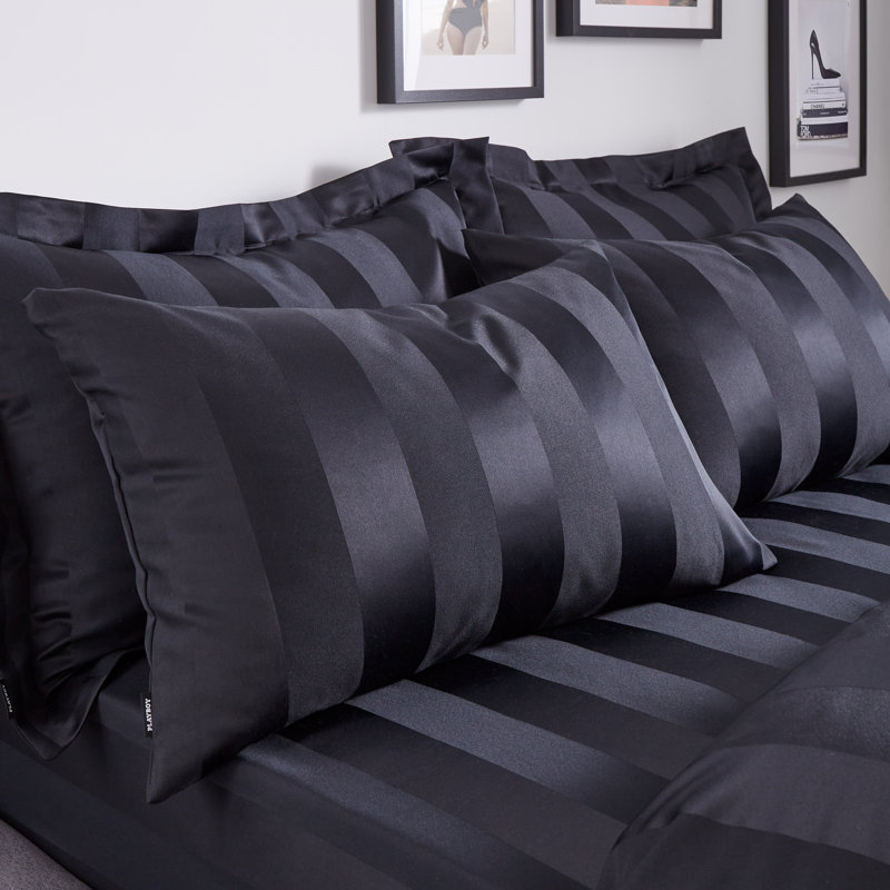 Soft Satin Stripe Duvet Cover Set with Pillowcases with Pillowcases, Single - 1 Standard Pillowcase, Black
