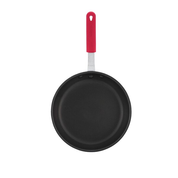 https://assets.wfcdn.com/im/75018324/resize-h600-w600%5Ecompr-r85/1662/16621586/Winco+Majestic+Aluminum+Non+Stick.jpg