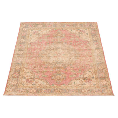 Tapis rouge unique unique 3 pi 5 po x 4 pi 8 po Antalya