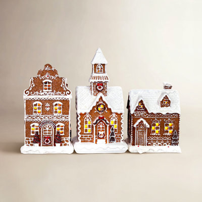 Gingerbread House Holiday Decor