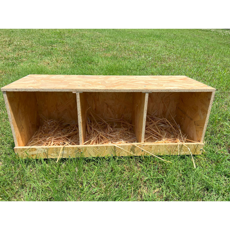 Natural Wood Triple Nesting Box for Hens
