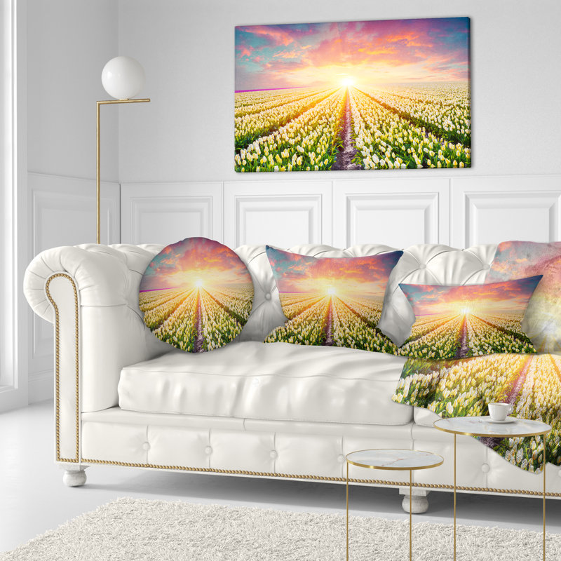 Coussin Blooming White Tulips