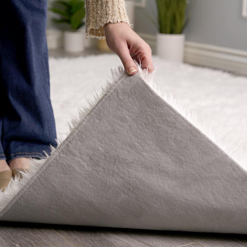 My Magic Carpet Washable White Shag Faux Fur Shaggy Area Rug, Rectangle 5' x 7'