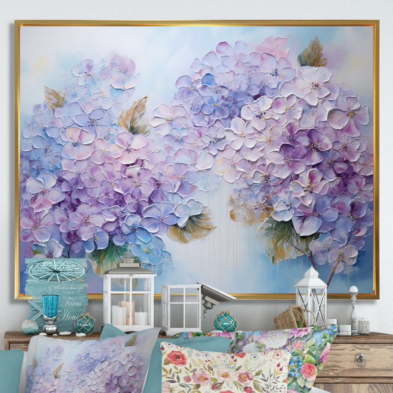 Fleurs d'hirangées mauves paradisiaques I - champ de fleurs, art mural, Cadre flottant doré, H 24 po x l 32 po x P 1 po