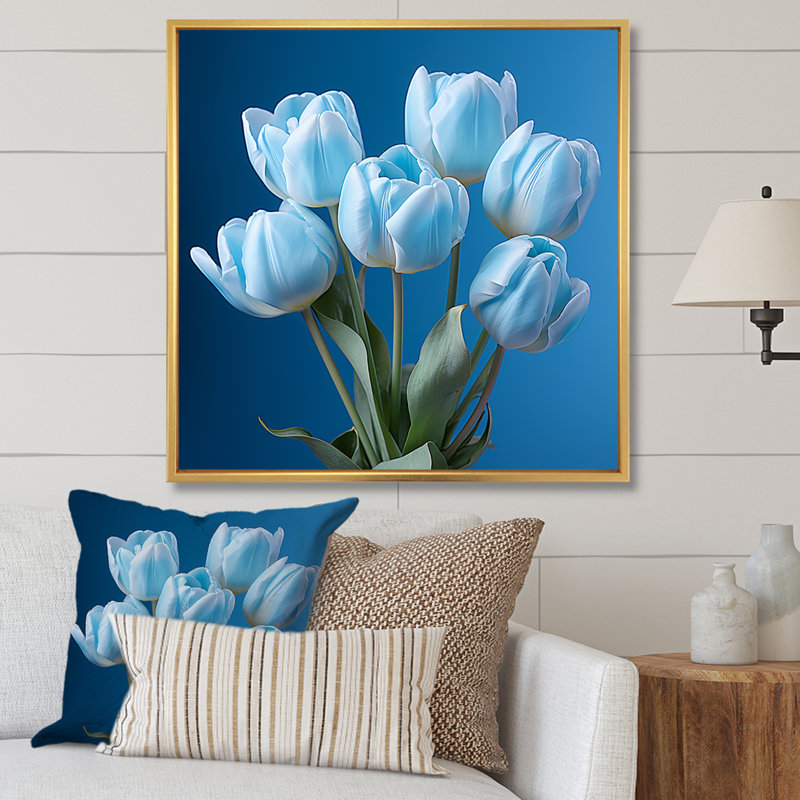 «Azure Blue Tulips Bloom IV» sur toile, H 16 po x l 16 po x P 1 po, Cadre flottant doré