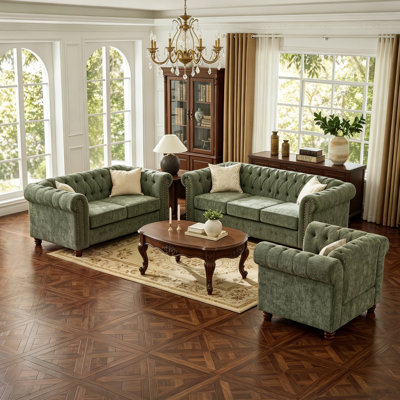 Perry Emerald Chesterfield Accent Chair