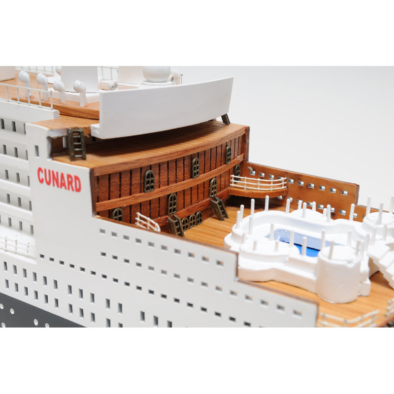 Grand bateau à grand modèle mary ii