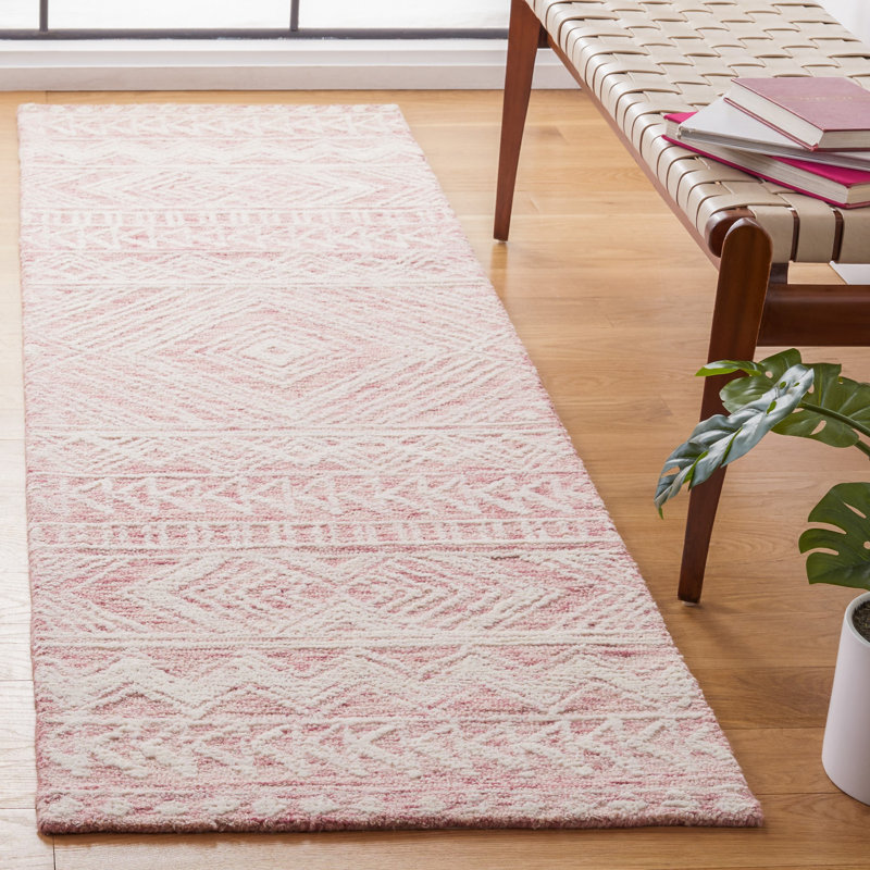 Kyndall Southwestern Handmade Tufted Wool Pink/Ivory Area Rug, Runner 2'3" x 8'