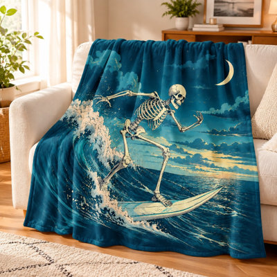 1Pcs Skeleton Surfing Print Flannel Blanket – Single-Sided;Vibrant Ocean Wave and Moon SceneArtistic Design for Home DecorLightweight CozyIdeal Sofa, Bed, TravelA Unique Gift Idea. Bedding and sofa items