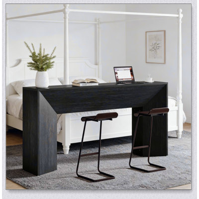 Table d'appoint élégante, canapé en bois, console de style moderne