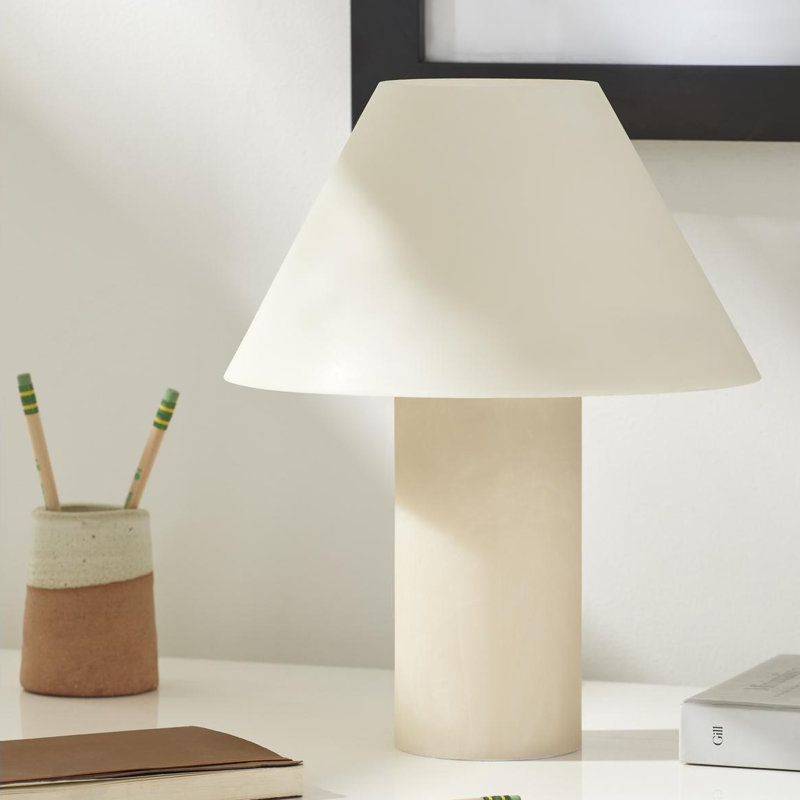 Widmer Table Lamp