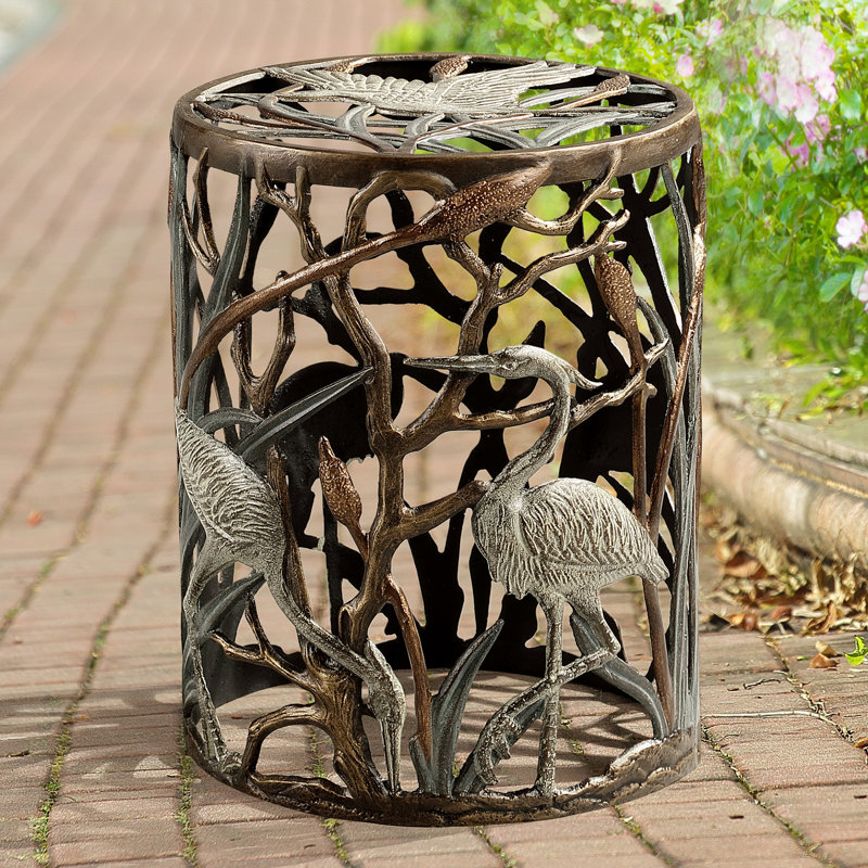 Tabouret d'appoint en aluminium Colesen