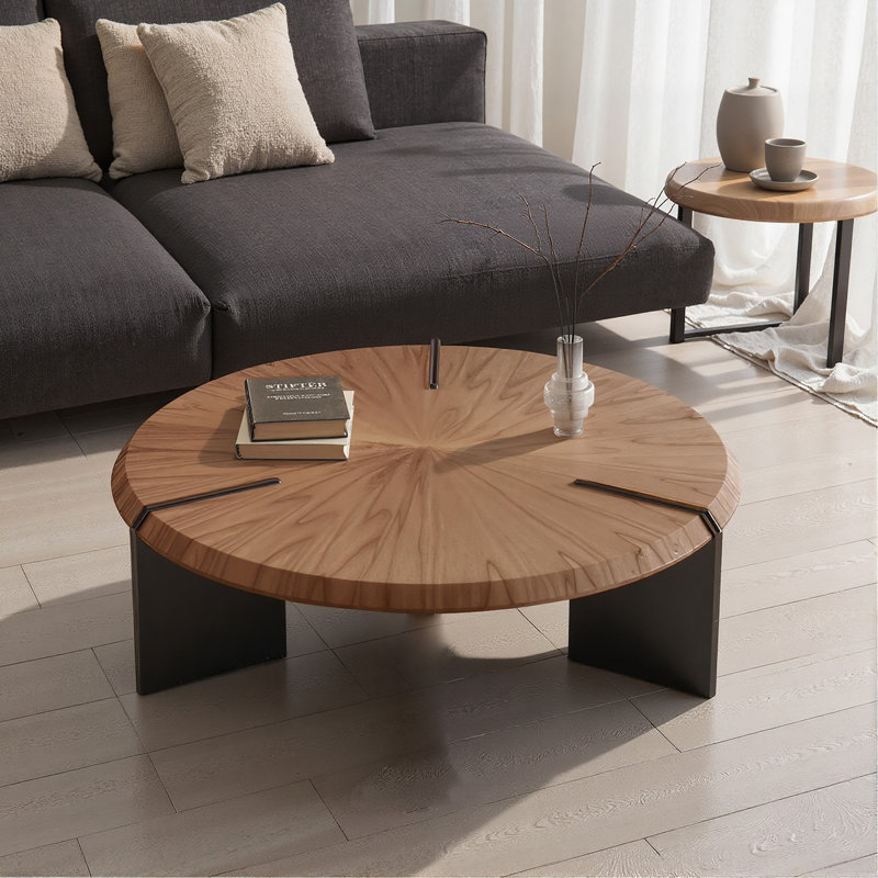 Light luxury walnut-coloured coffee table