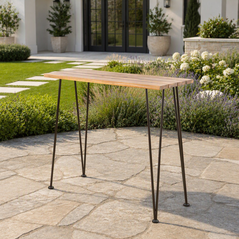 Table de bar en bois d'acacia durable et durable en bois d'acacia avec pieds en métal rustiques pour une réception élégante