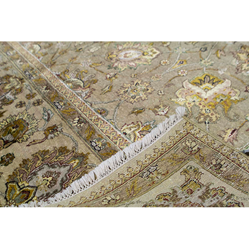 Tapis ivoire et ivoire noué à la main de haute qualité