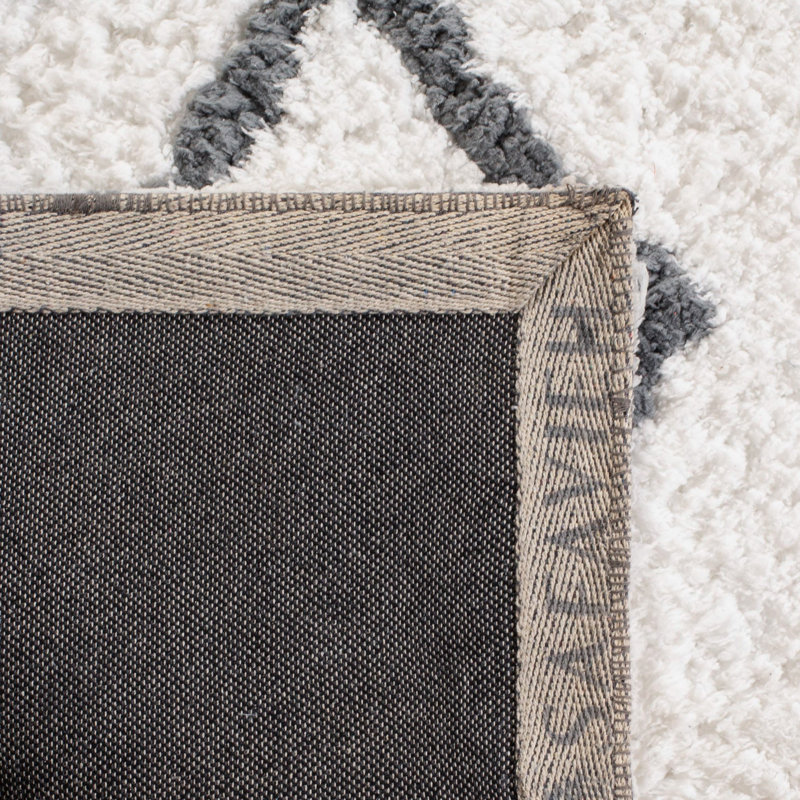 Boyland Hand-Tufted Beige Area Rug, Rectangle 3' x 5'