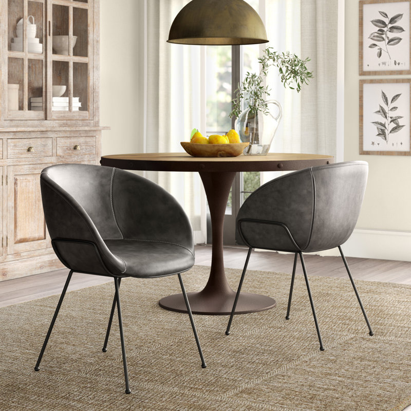 Chaise avec accoudoirs rembourrée Ardea, Noir mat, Similicuir noir
