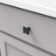Poignée carrée Twist Collection - Bouton d'armoire 1 1/4 po x 1 1/4 po en fer noir - Quincaillerie transitionnelle pour tiroirs et armoires-50230827