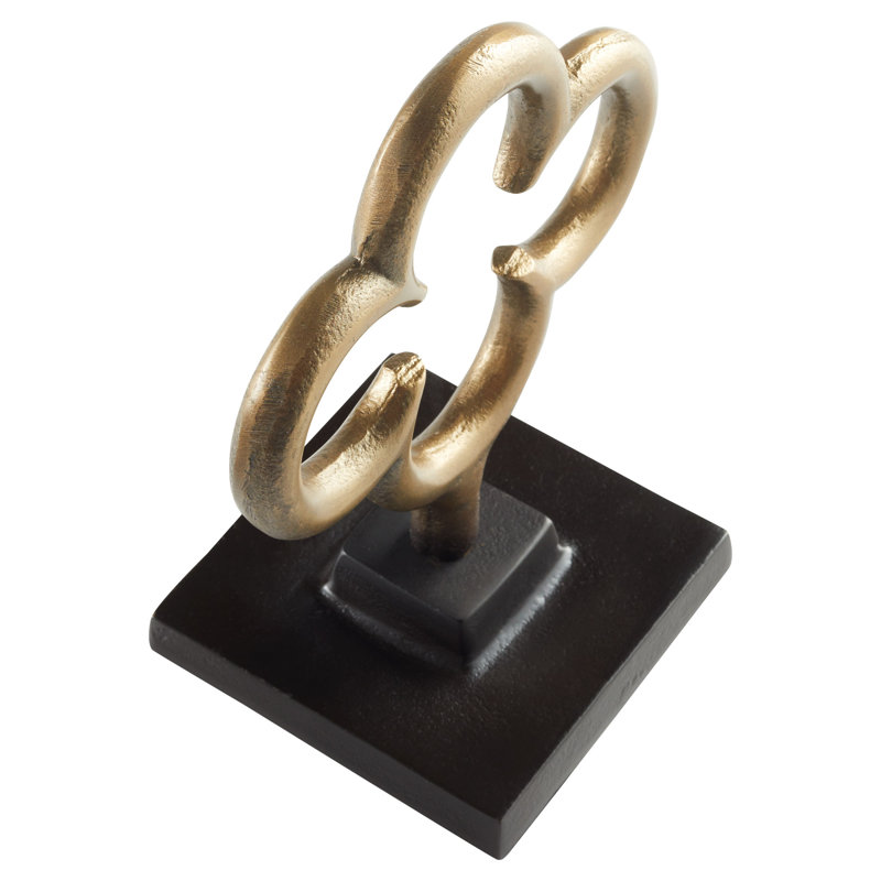 Folium Figurines & Sculptures, 8" H x 6.5" W x 4.5" D