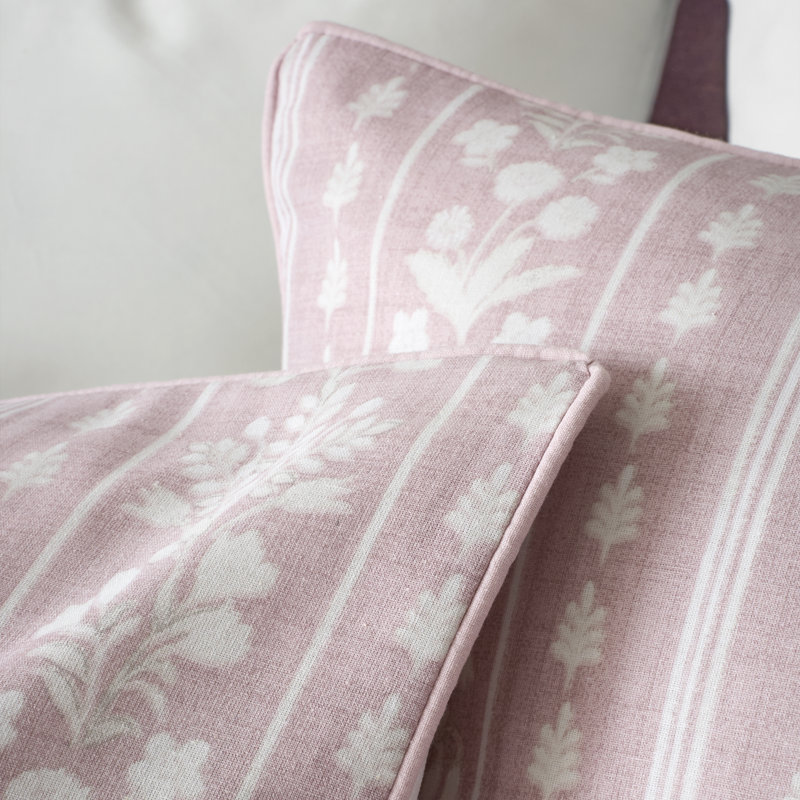 Regency Stripe Reversible Duvet Cover Set Bedding, Double Duvet Cover + 2 Standard Pillowcases