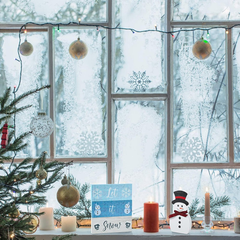 Décorations de blocs de bois d'hiver - bois naturel / accents blancs - bonhomme de neige et décor «Let It Snow» / plateau rustique à niveaux et manteau de cheminée