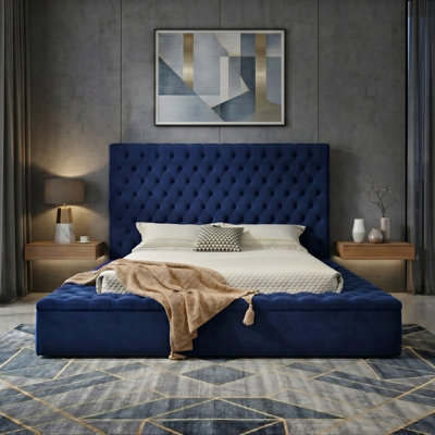 Mikara Upholstered Velvet Platform Bed