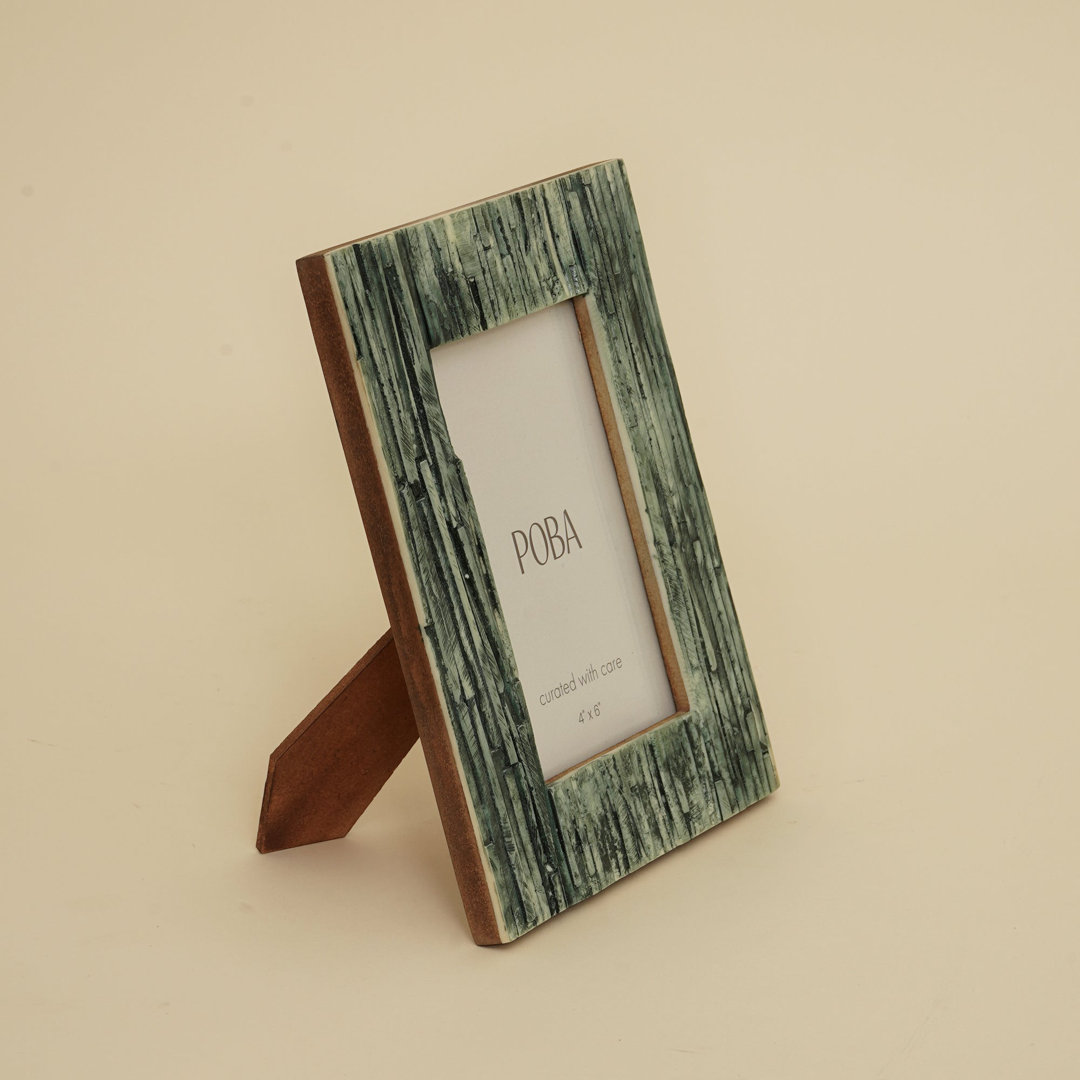 Resin Photo Frame with Striations 4x6