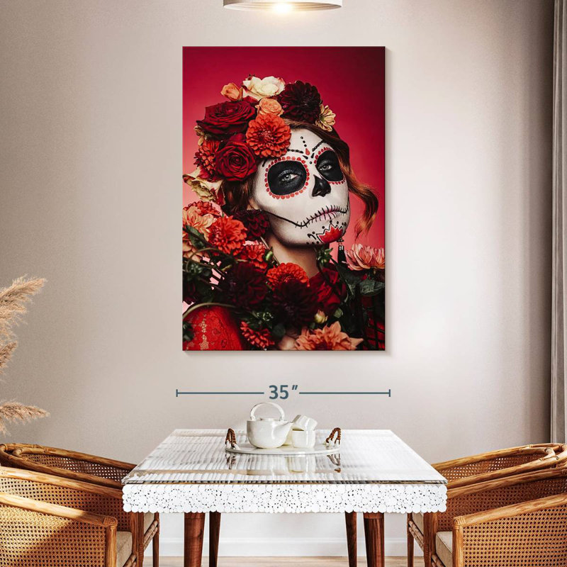 Femme Lelend Sugar Skull, H 51 po x l 34 po