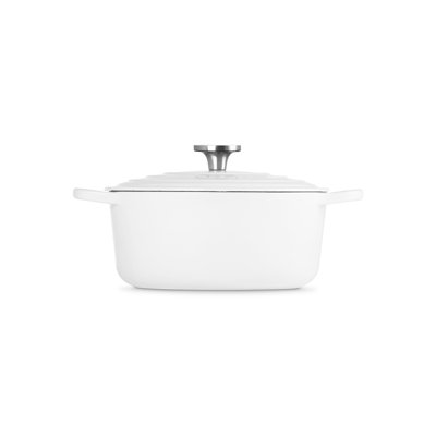 Le Creuset Enameled Cast Iron Signature Round Oven 5.5Qt - White, Crucible Ss Knob