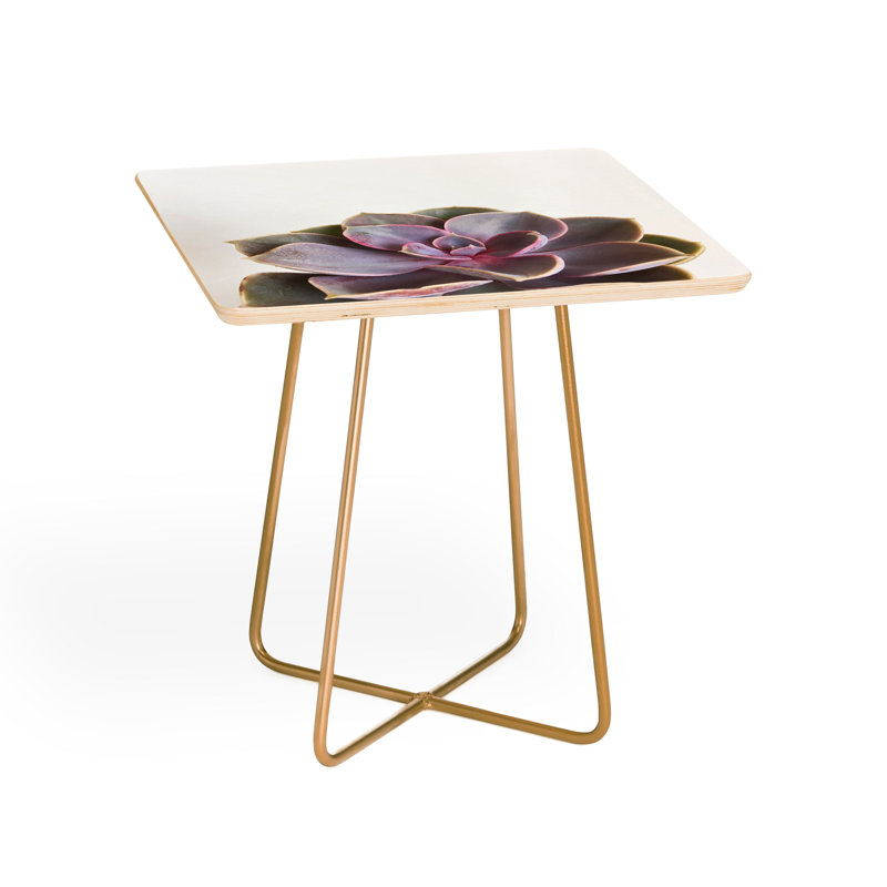 Table de bout à pieds croisés