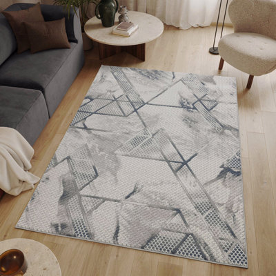 5'3" X 7'3" Area Rug