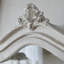 Bois blanc massif + vitrines en verre