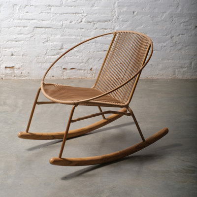 Chaise berçante La Mamatoco - Imperméable, design minimaliste moderne