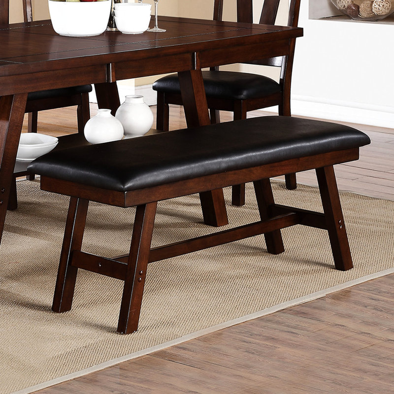 Banc de salle à manger en bois d'hévéa avec similicuir noir et noyer foncé pour une structure de coussin confortable et décontractée