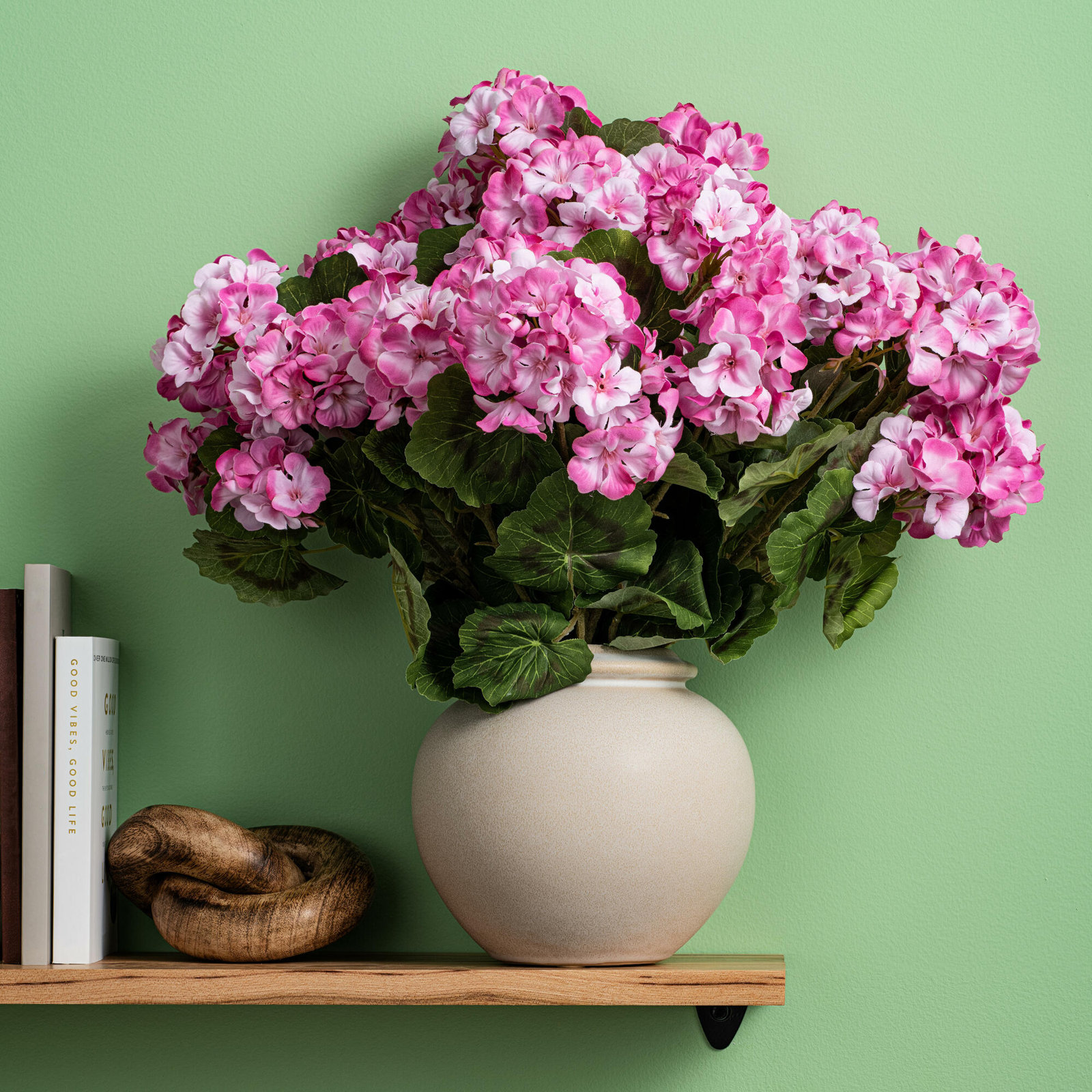 18" Artificial Geranium Bush, Light Pink