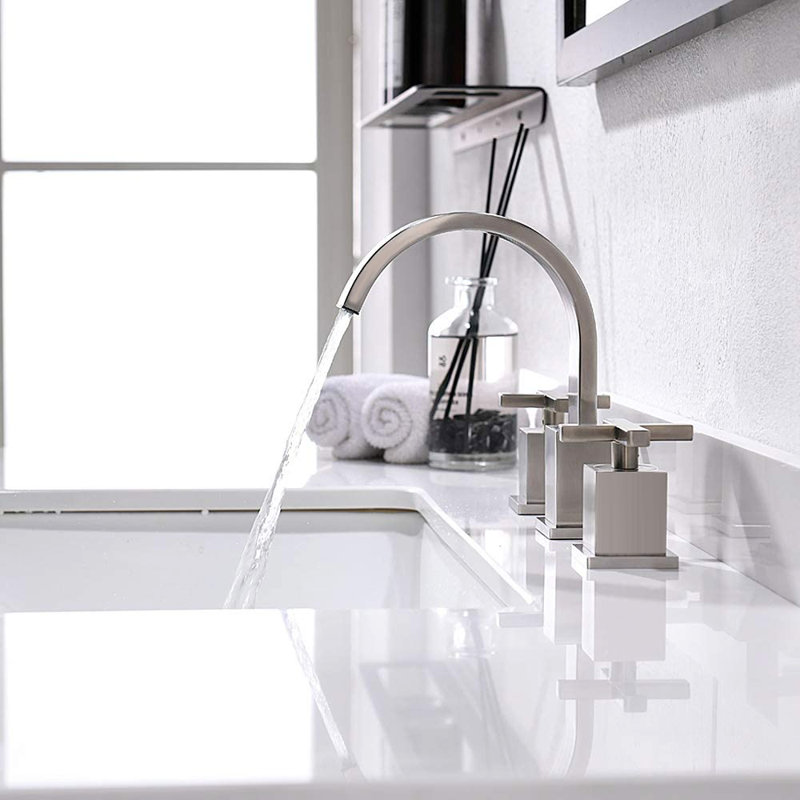 Bathroom Faucet with Drain Assembly, Brushed Nickel