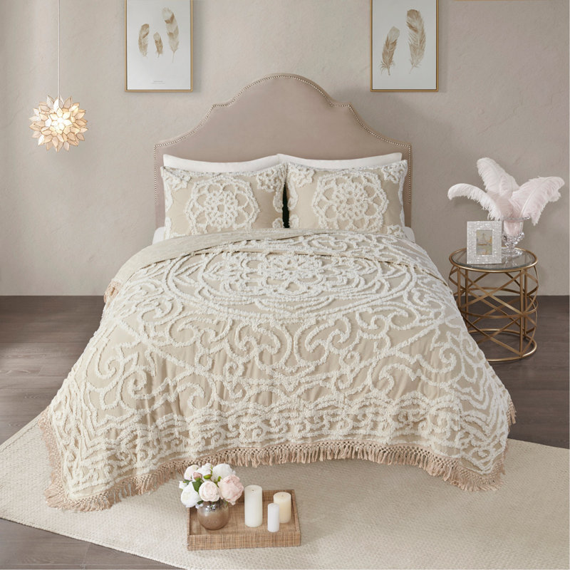 Tufted Cotton Chenille Medallion Fringe Coverlet Mini Set Taupe Full/Queen, Full/Queen Coverlet/Bedspread + 2 Shams, Beige