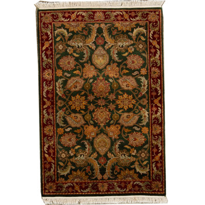 Tapis vert et rouge noué à la main de haute qualité