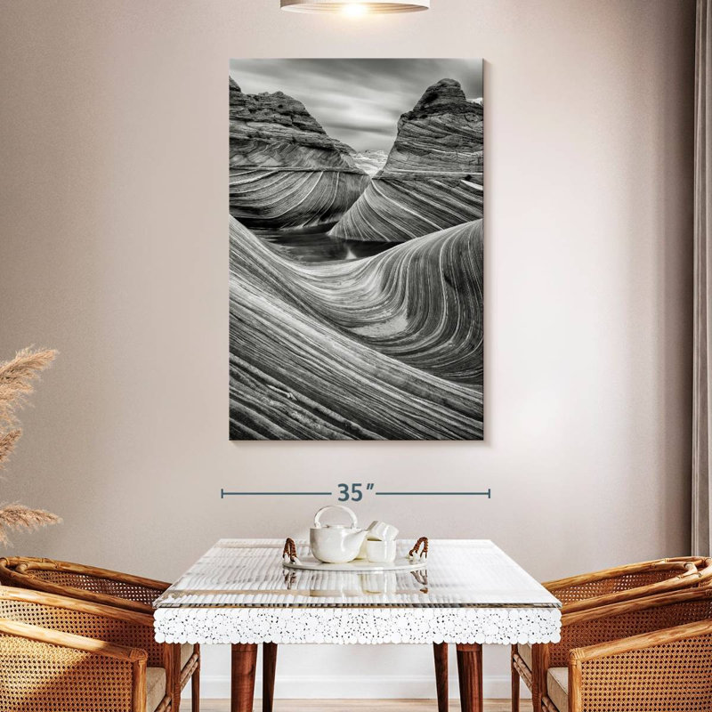 Alvord la vague monochrome, H 51 po x l 34 po