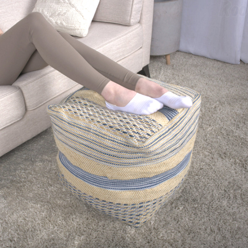 Pouf rembourré en tissu