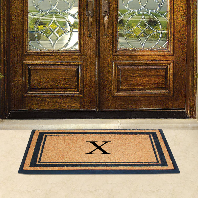 Tapis de porte en fibre de coco monogrammé l 30 po x L 48 po Butters, X
