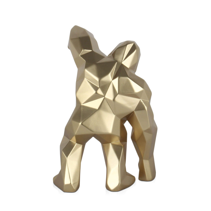 Dakaden Figurines & Sculptures