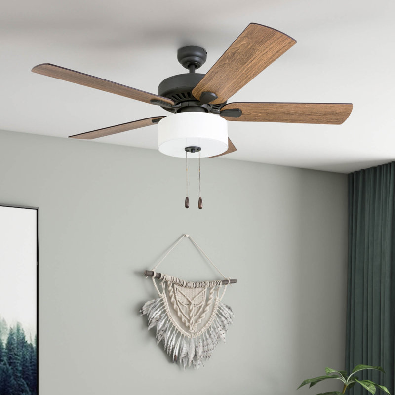 Ventilateur de plafond Canoe Ridge, Bronze avec pales en bois de chauffage