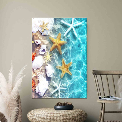 Tropical Landscape Art Canvas Offering a Minimalist Christmas Decor Gift Ideal for Enhancing Your Wall Art Collection
