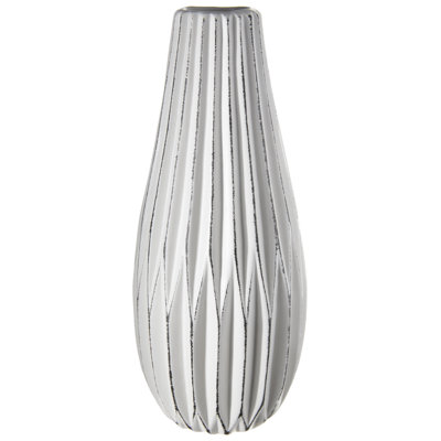 Morales Ceramic / Porcelain Table Vase