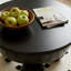 Table basse de style nordique en bois massif.