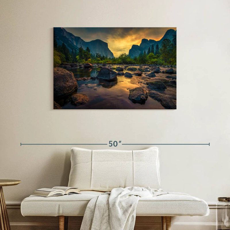 Alvord Sunrise At Yosemite Park, H 26 po x l 39 po