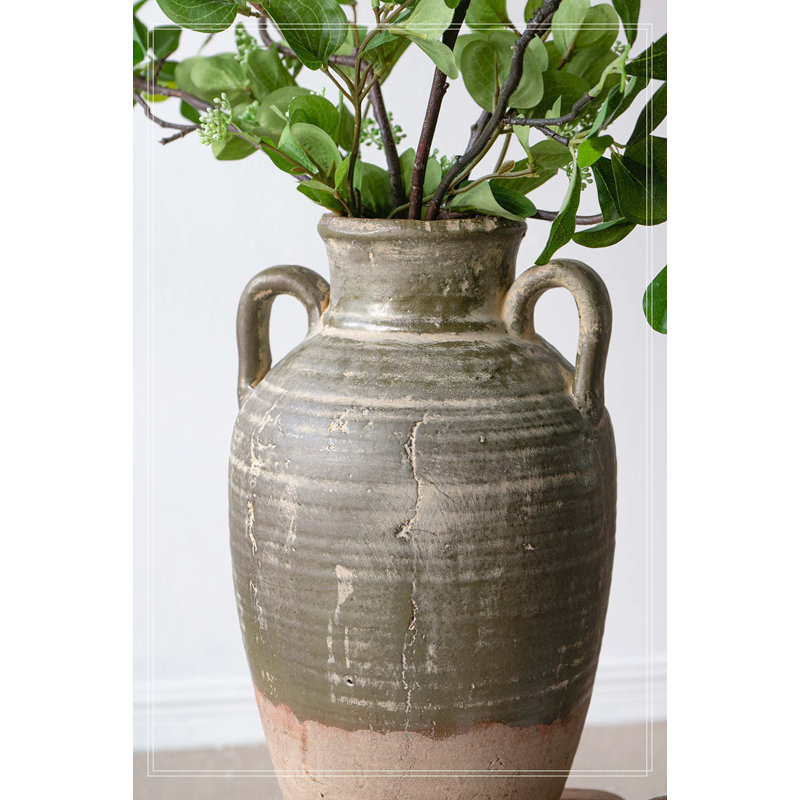 Vase en terre cuite 8,7 x 8,7 x 15,7 po avec fini vert vieilli