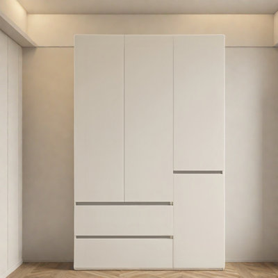 Garde-robe blanche simple et moderne