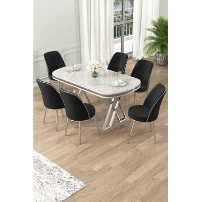Ensemble de table et chaises de salle à manger moderne 7 pièces, panneau laqué blanc avec détails chromés et noirs | Table: 66,1 po x 29,9 po x 35,4 po | Chaises: 17,7 po x 35,8 po x 16,5 po | Pieds en métal et tissu Babyface | Élégant pour la maison et les hôtels